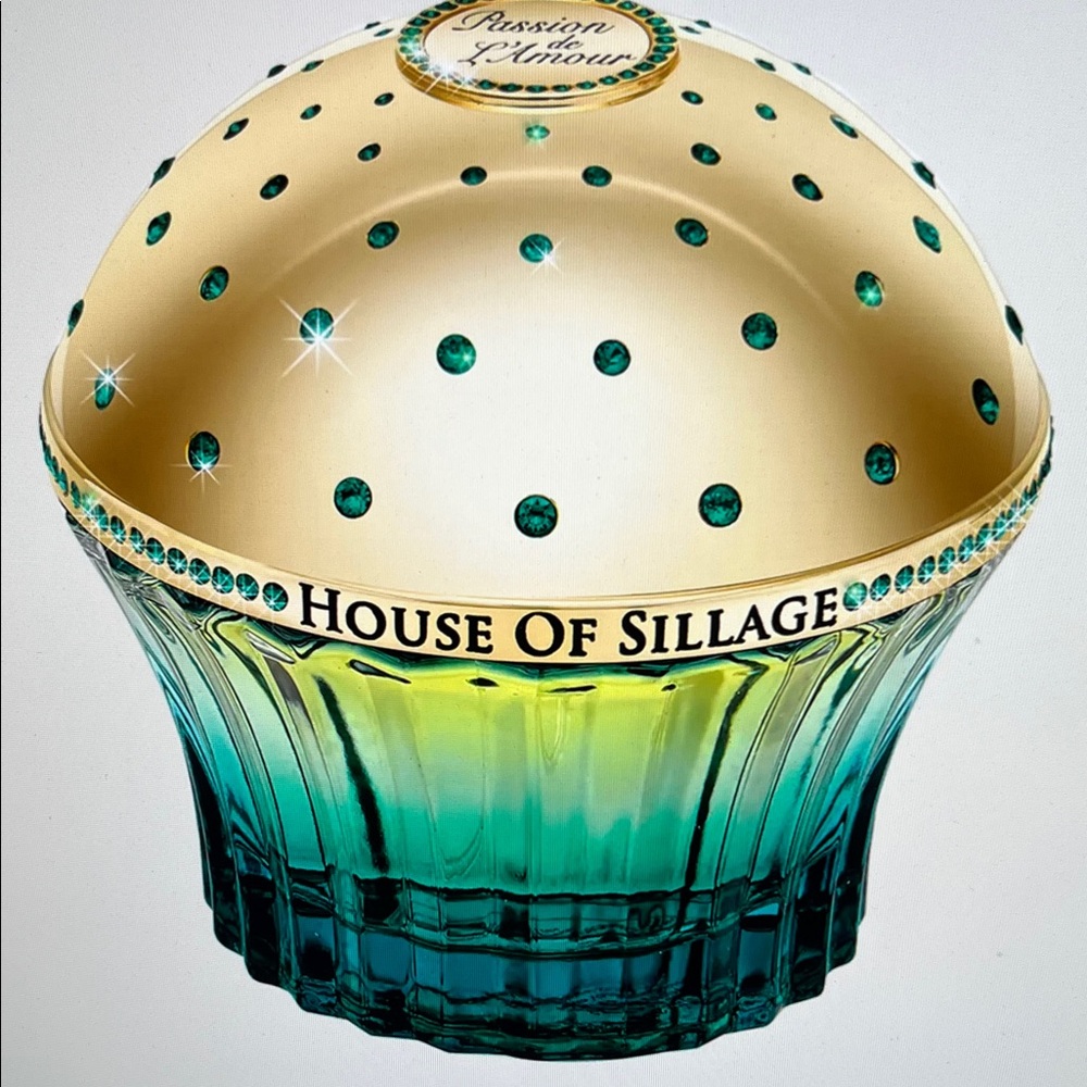 House of Sillage Perfume with Gold and Green Design